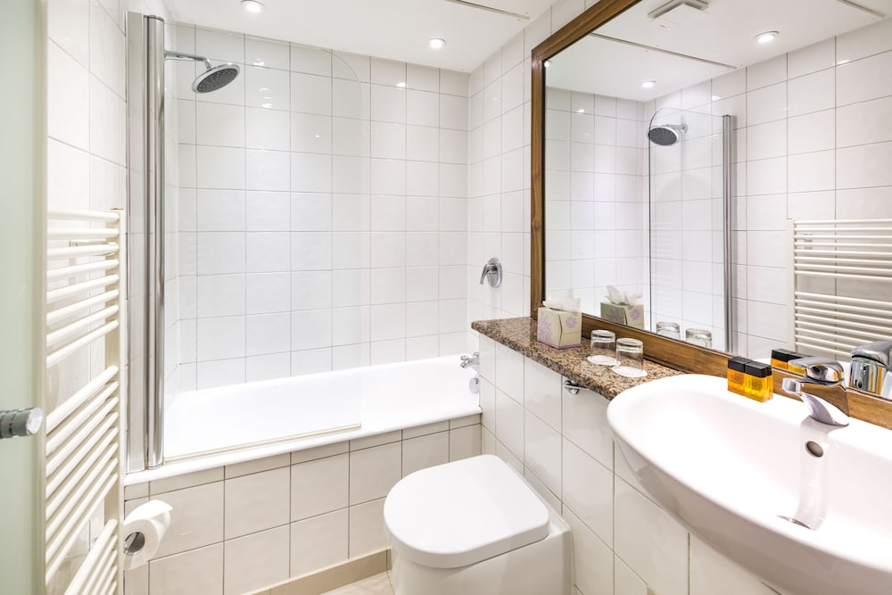 Фото The California