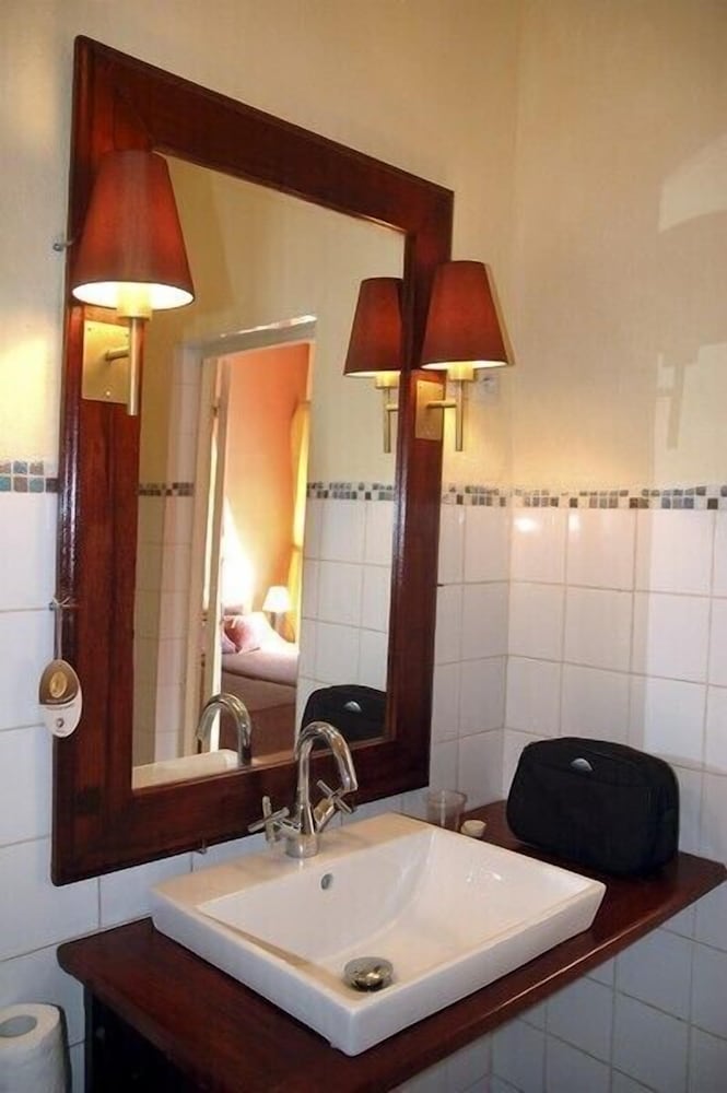 Фото Hôtel de la Poste