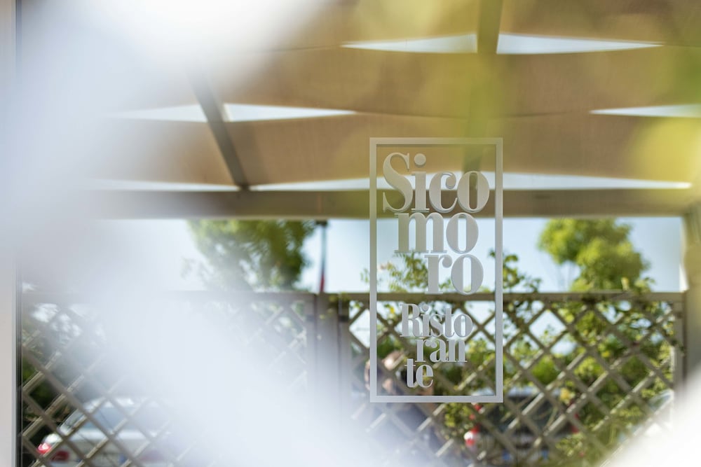 Фото Simon Hotel