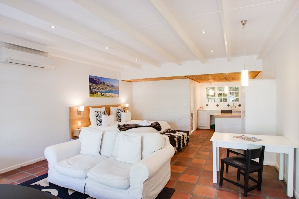 Фото Albourne Boutique Guest House