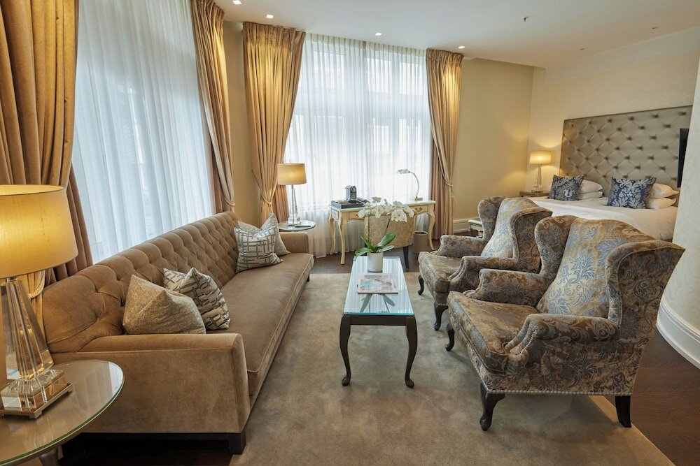 Фото Continental