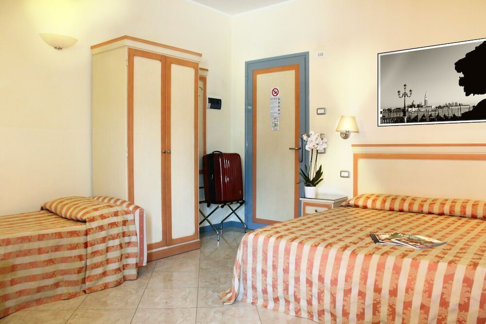 Фото Regit Hotel