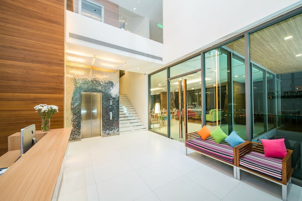 Фото Seven Zea Chic Hotel