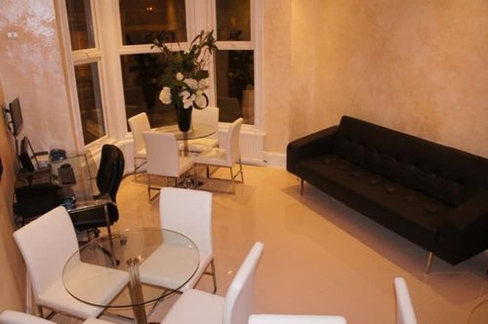 Фото Sapphire Hotel