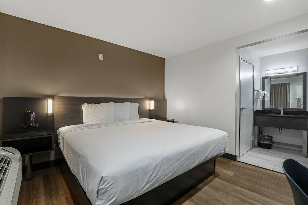 Фото Motel 6 Escondido, Ca