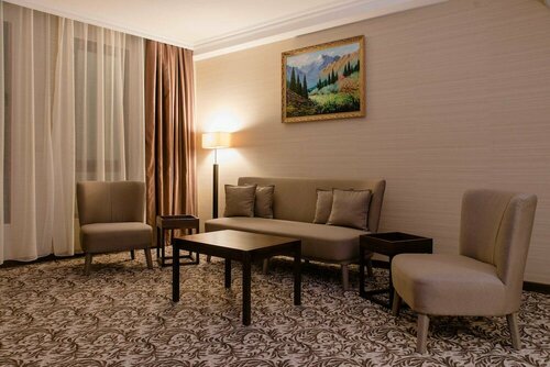Гостиница Holiday Inn Aktau в Мангистауской области