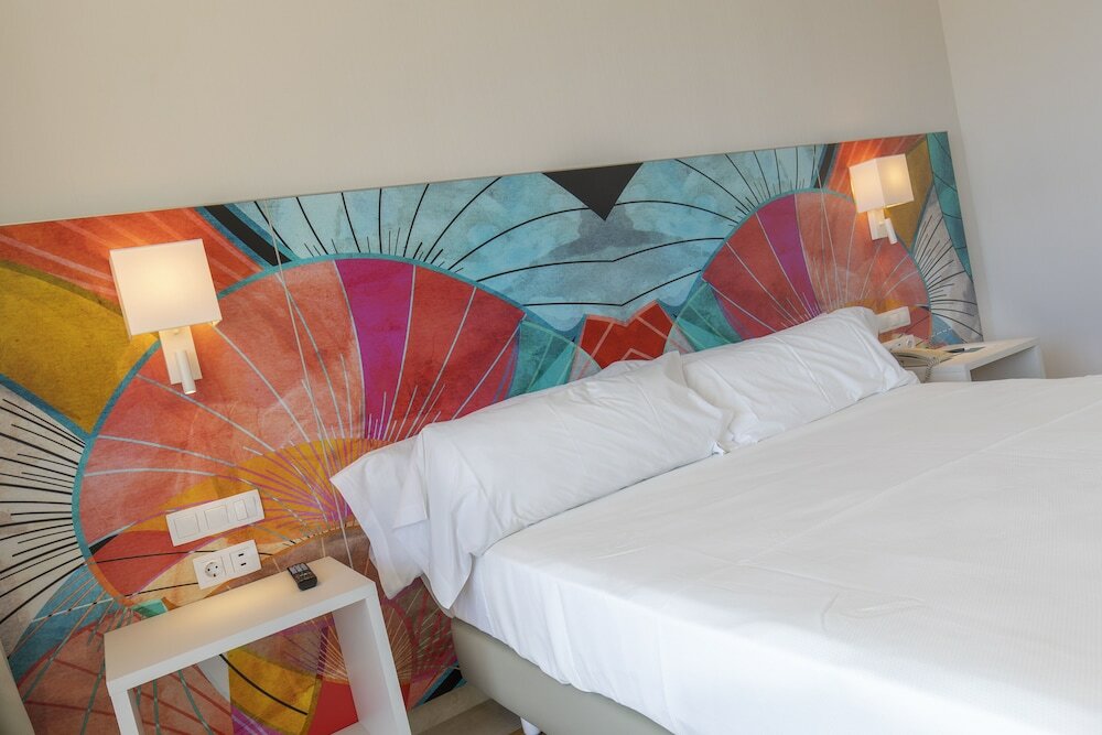 Фото 104254502792