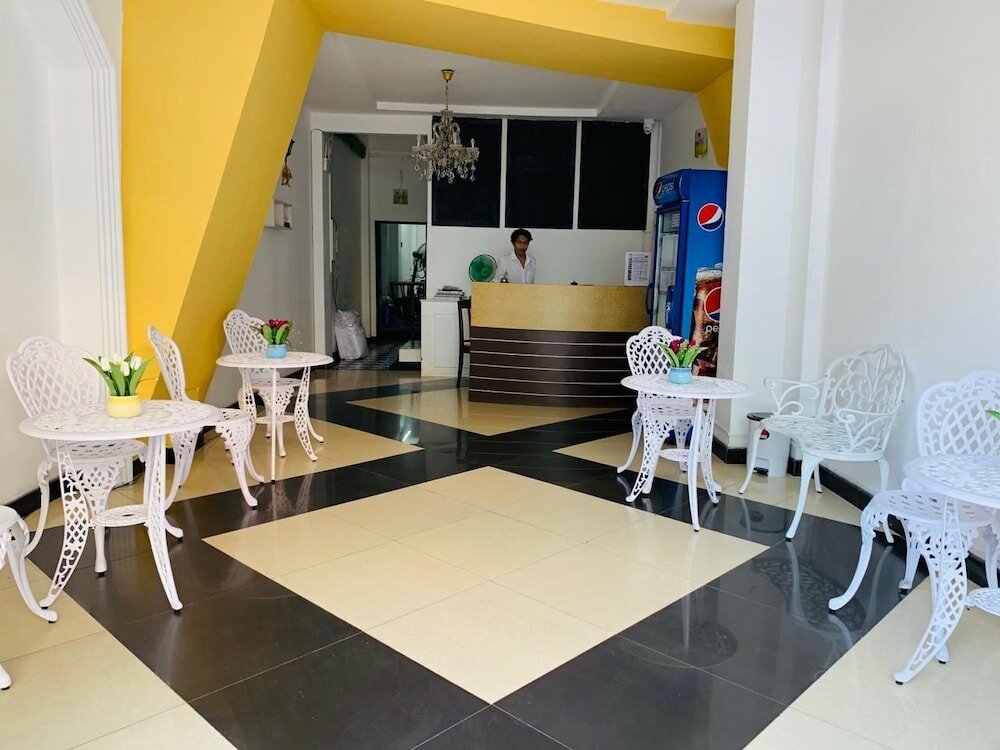 Фото New iHouse Hotel - Hostel