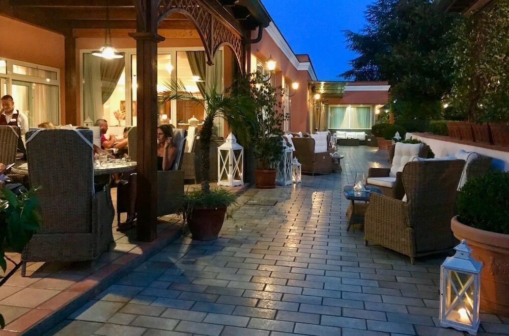 Фото Montespina Park Hotel