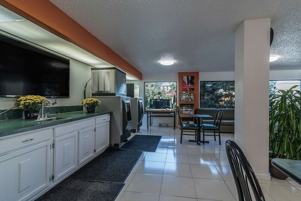 Фото Motel 6 Albany, Ny - Airport