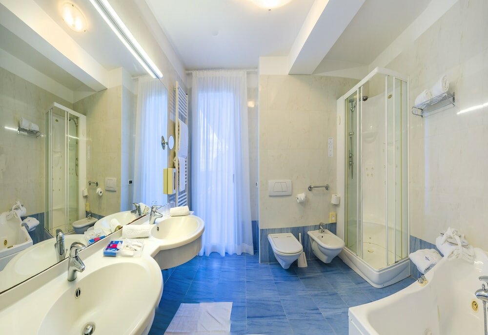 Фото Hotel Panoramic