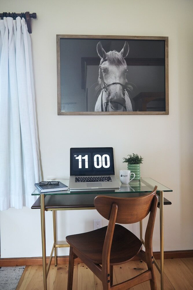 Фото Hampton Maid Motel