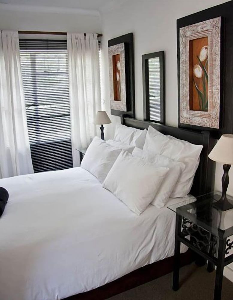 Фото Izimbali Lodge