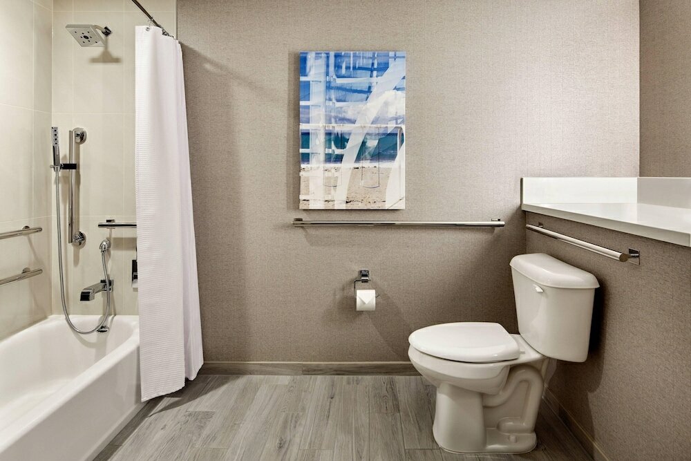 Фото Ventura Beach Marriott