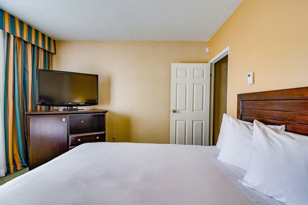 Фото Sawridge Inn & Conference Centre Edmonton South