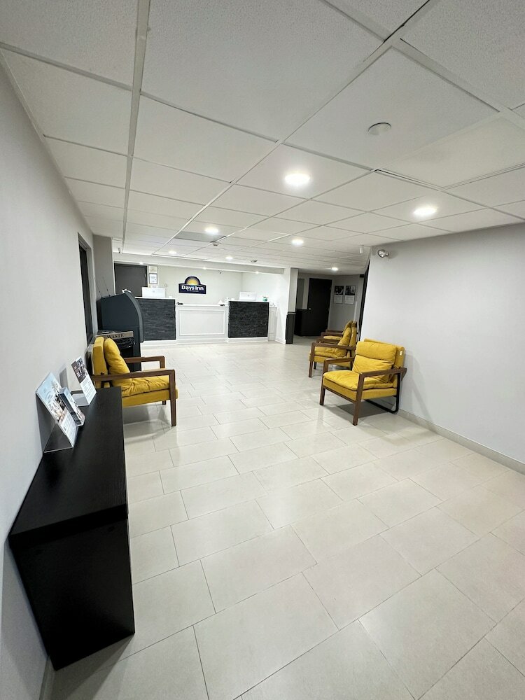 Фото Blackstone Hotel