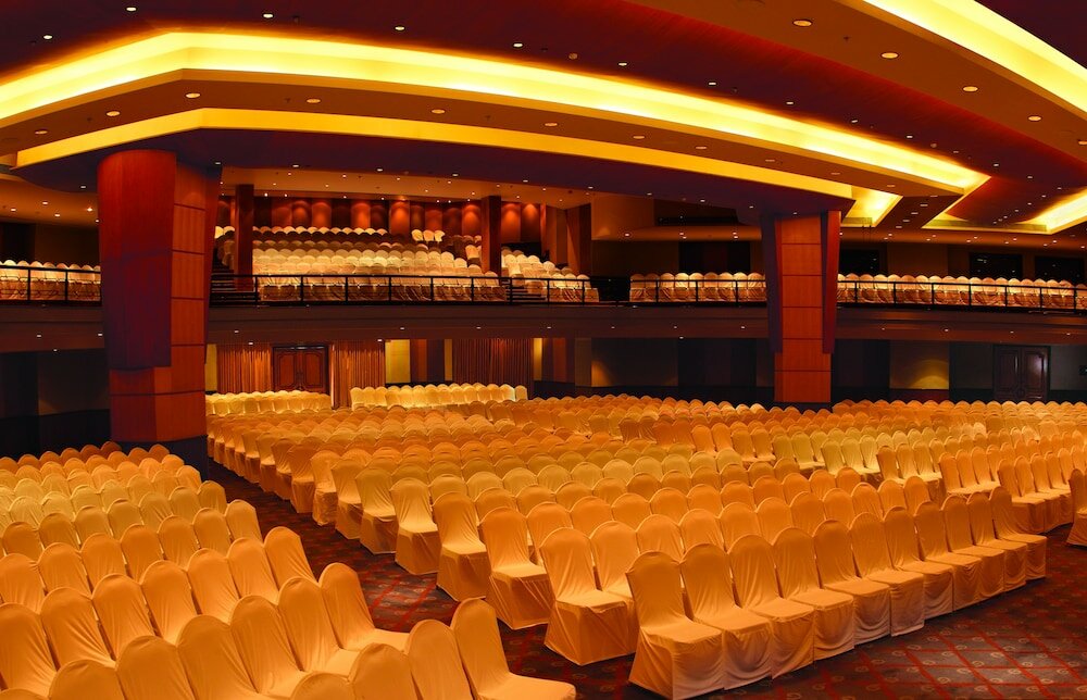 Фото Courtyard Hyderabad by Marriott