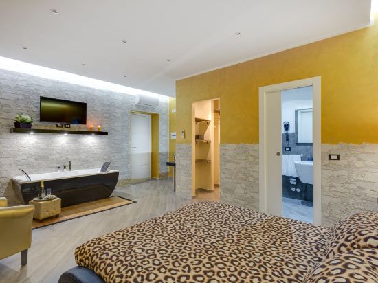 Фото Excellence Suite