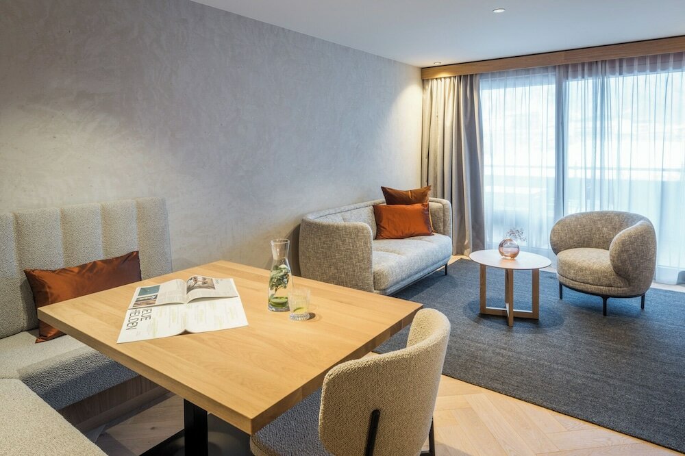 Фото 210259075922