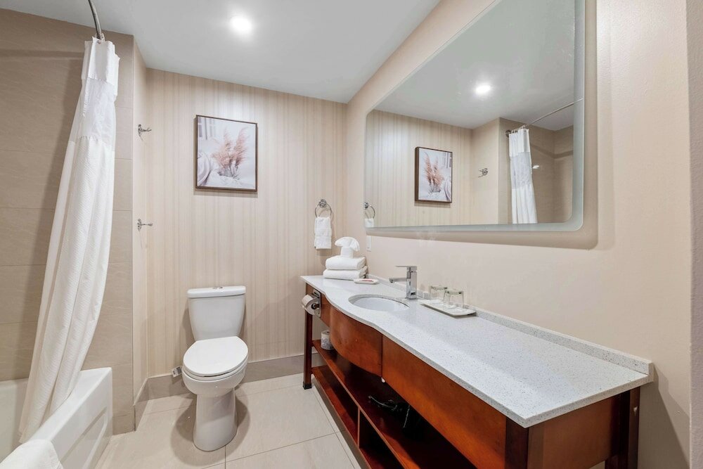 Фото Hotel Montreal Metropolitain, Bw Premier Collection