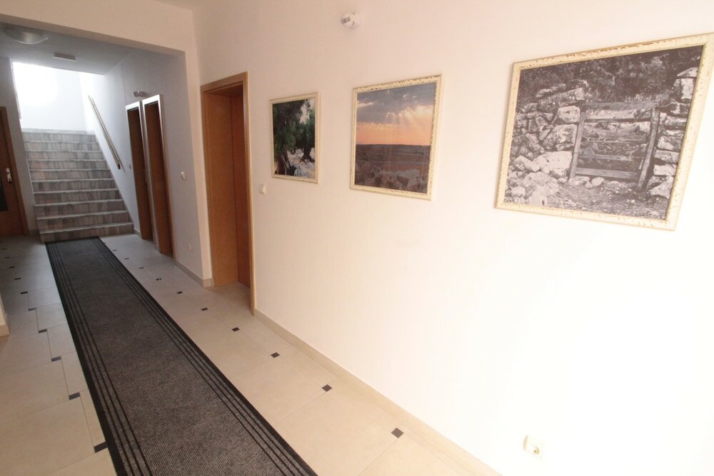 Фото Studios & Rooms Fiesta