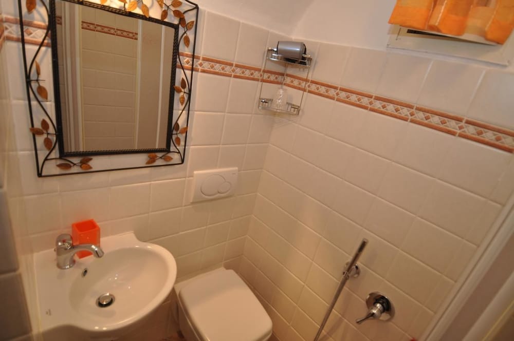 Фото Sandra Villa Rooms