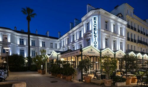 Гостиница Excelsior в Сене-Рафаэле