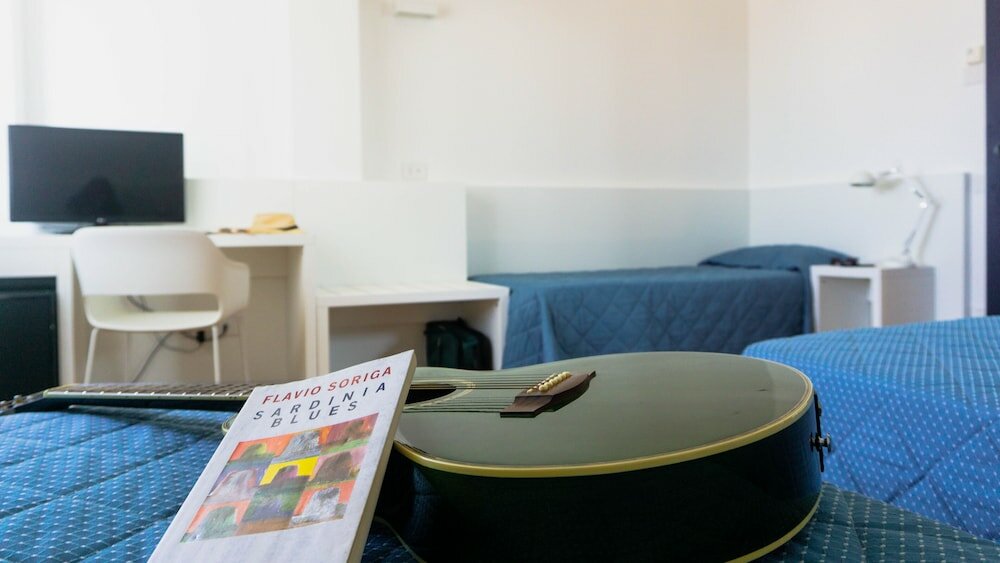 Фото Mistral Hotel