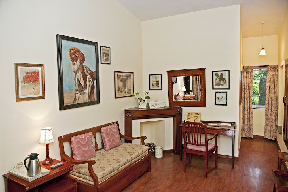 Фото WelcomHeritage Connaught House