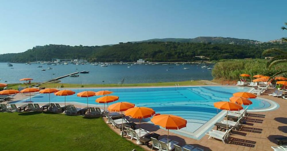 Фото Hotel Cala di Mola