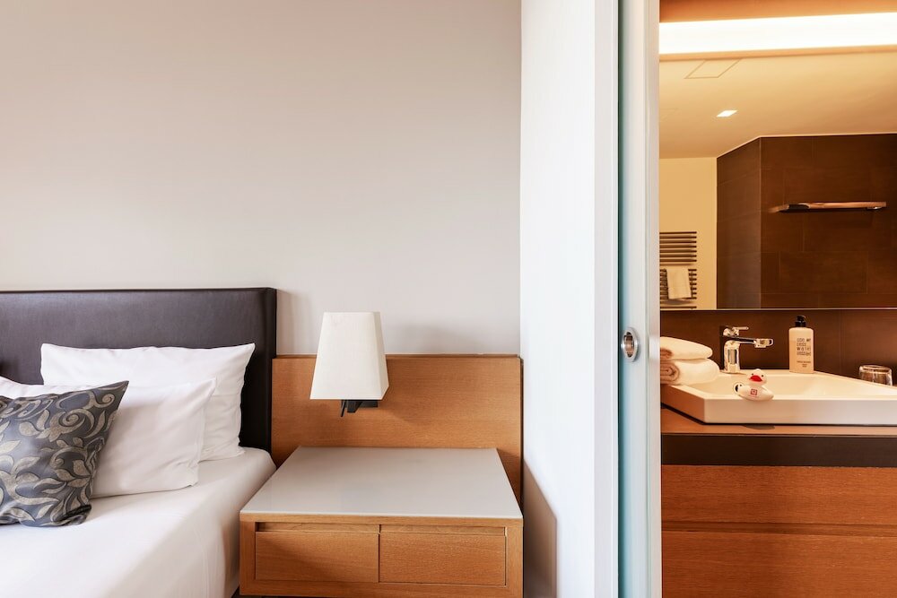 Фото Schlossgut Gross Schwansee