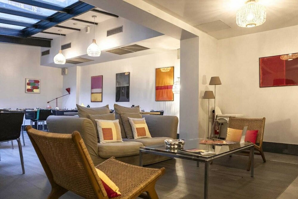 Фото Porte de Versailles Hotel