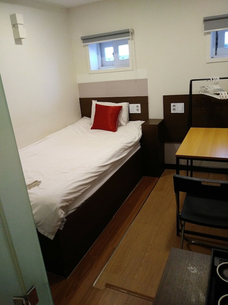 Фото Tripstay Myeongdong