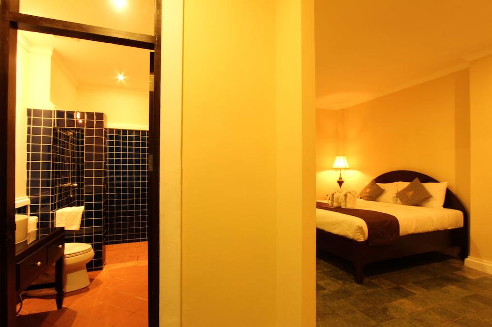 Фото Le Luxe Boutique Hotel