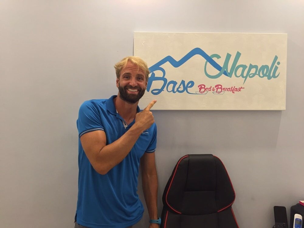 Фото Base Napoli B&b