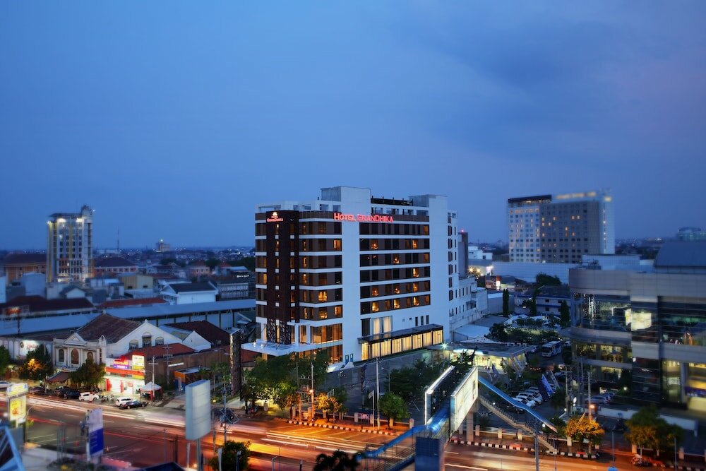 Фото Grandhika Hotel Semarang