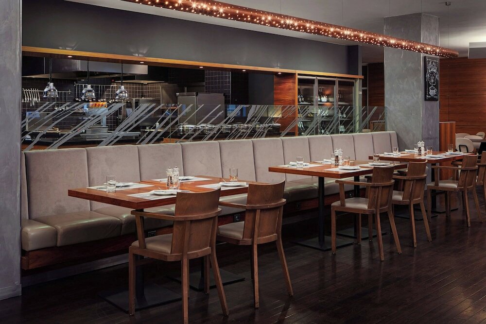 Фото Courtyard by Marriott Pilsen