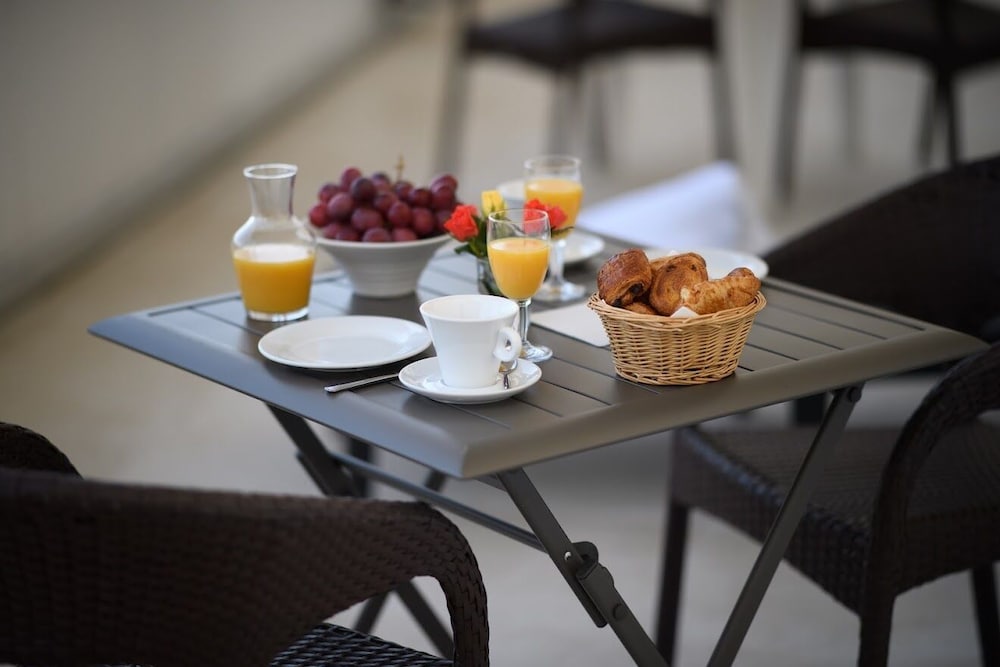 Фото Hôtel d'Espagne