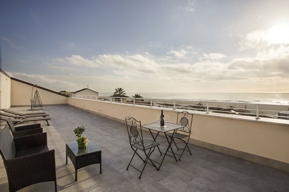 Фото Hotel Nuovo Tirreno