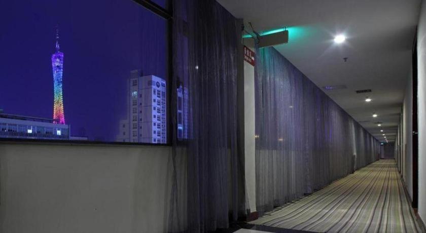 Фото Movie Star Hotel (Guangzhou Tower Pazhou Exhibition Center)