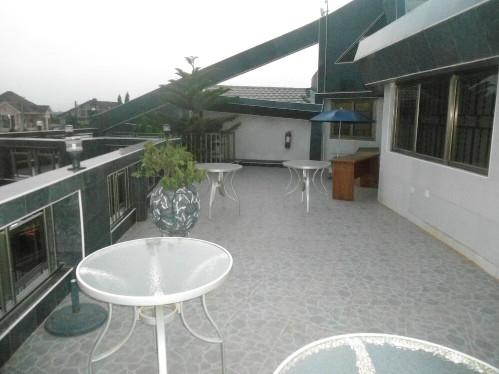 Фото Eastgate Hotel