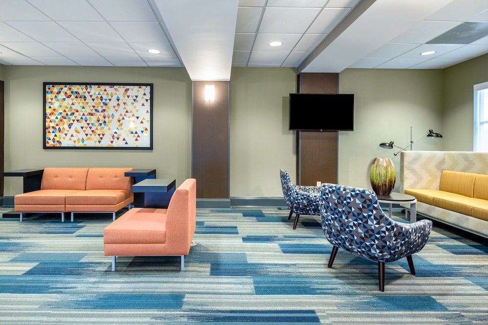 Фото Holiday Inn Express & Suites Grenada