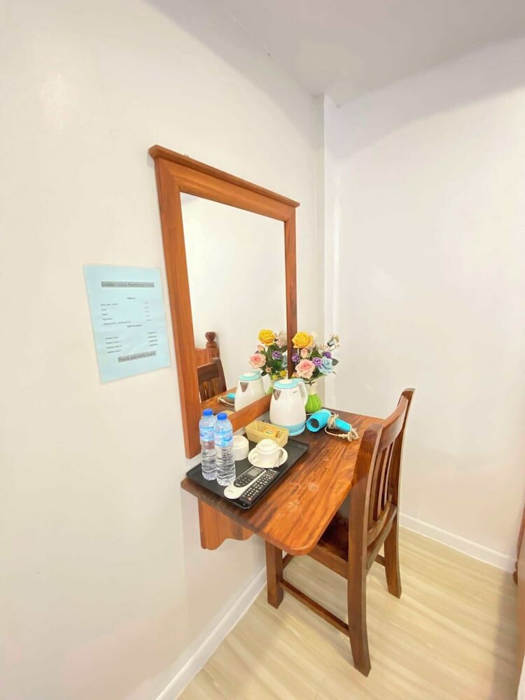 Фото Golden Lotus Namkhan View