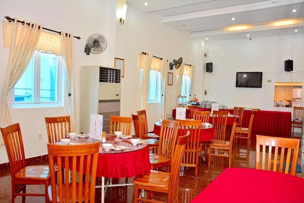 Фото A25 Hotel - 137 Nguyen Du Dn