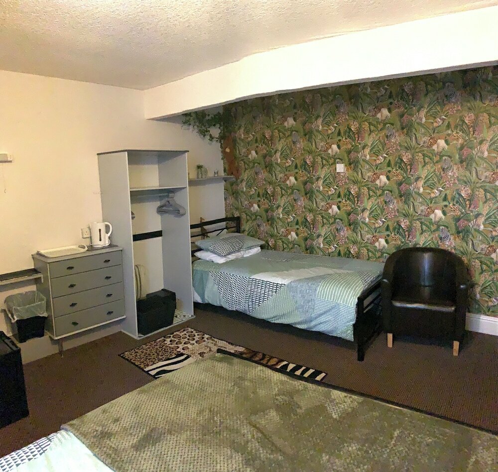 Фото Hornby Villa 4 B&b