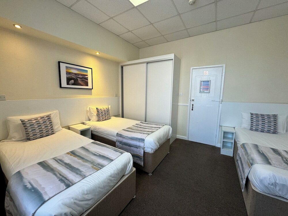 Фото The Craig-Y-Don Hotel