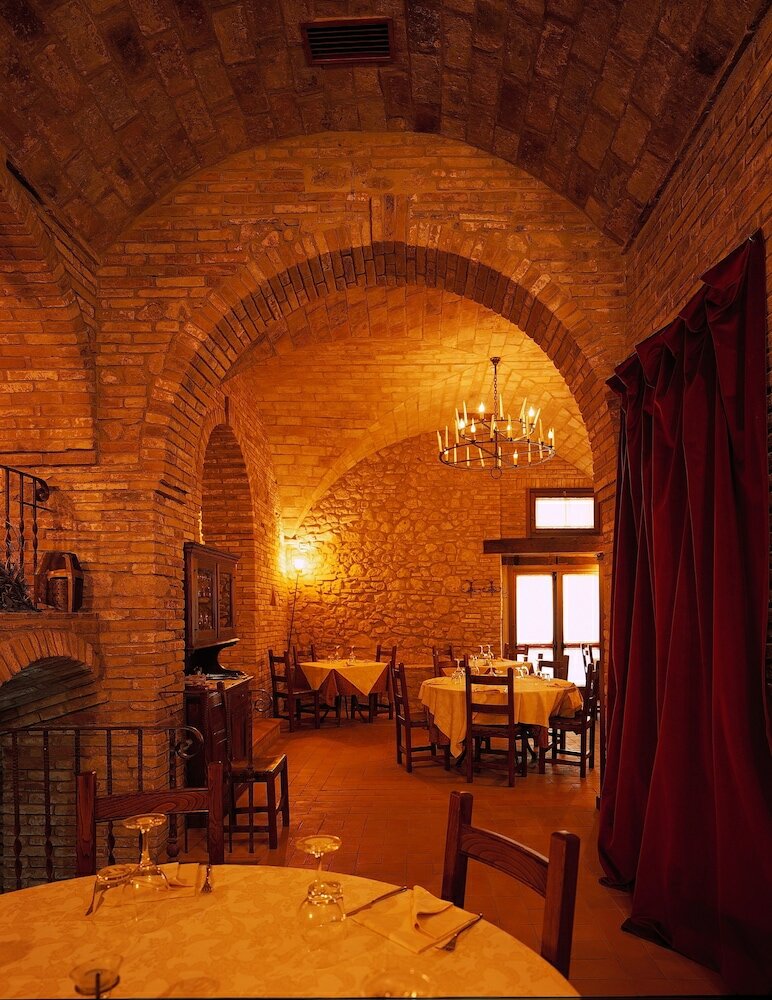 Фото Oste del Castello Wellness & Bike Hotel