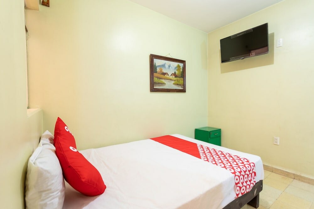 Фото Oyo Hotel Emperador, Oaxaca