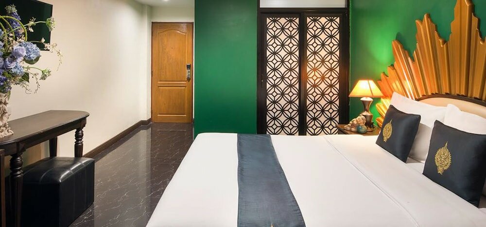 Фото Khaosan Palace Hotel