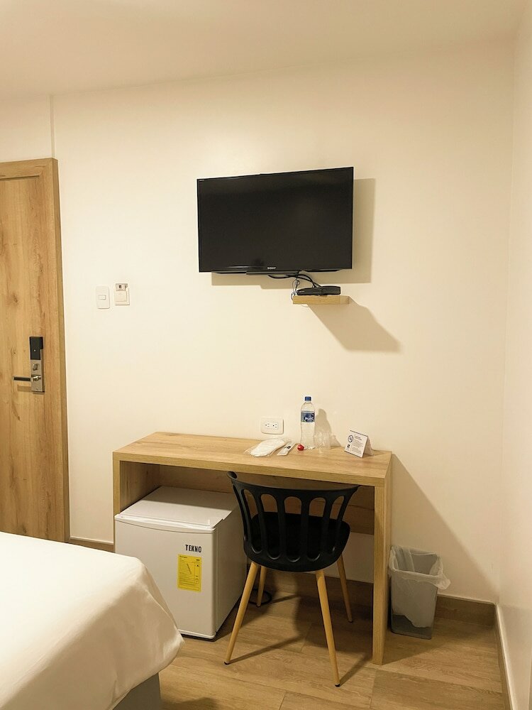 Фото The Park Hotel